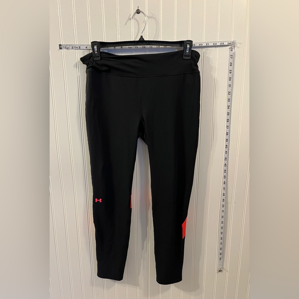 Under Armour Women’s Black and Hot Pink Leggings Size XL